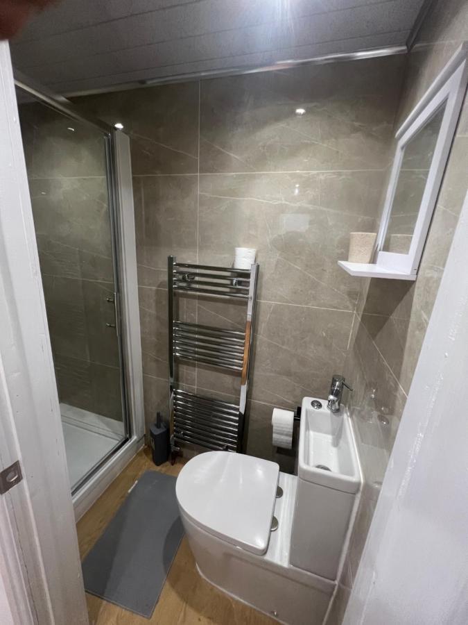 Tarleton House Hotell Stoke-on-Trent Exteriör bild