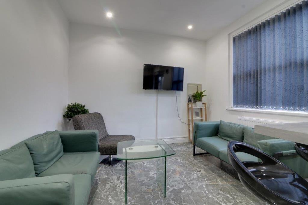 Tarleton House Hotell Stoke-on-Trent Exteriör bild